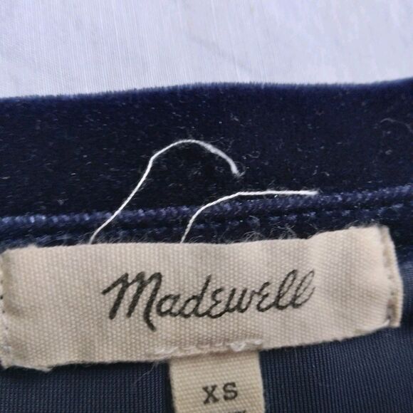 Madewell Blue Velvet Top Blouse Flutter Sleeve Fairy Goth Whimsy Women's Size XS - Picture 3 of 6